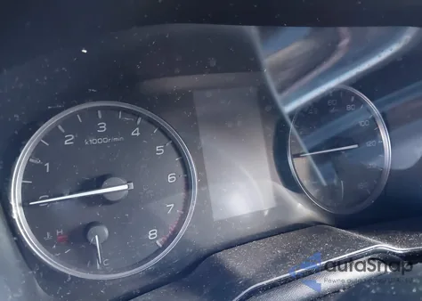 2020 Subaru Outback Premium z USA, uszkodzony, nr VIN 4S4BTACC2L3105374